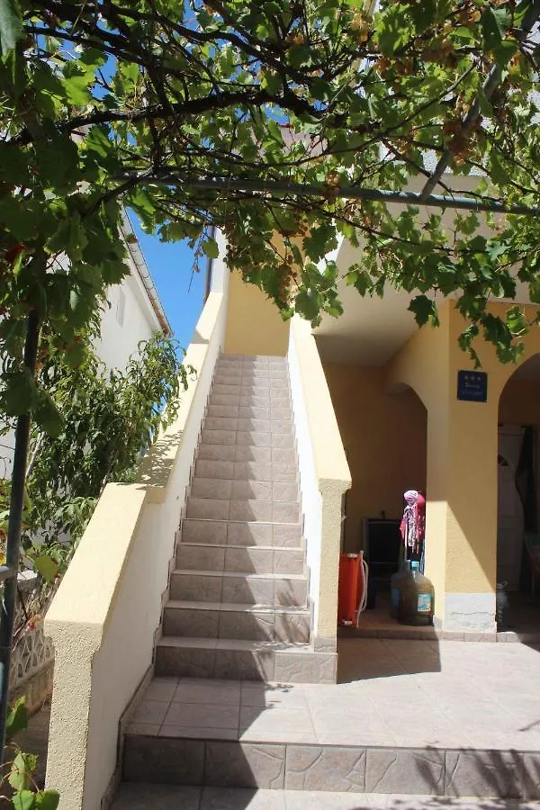 Apartments In Vir/Insel Vir 7502